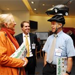 LowCVP Deputy Director Jonathan Murray (centre) in discussion with conference delegates